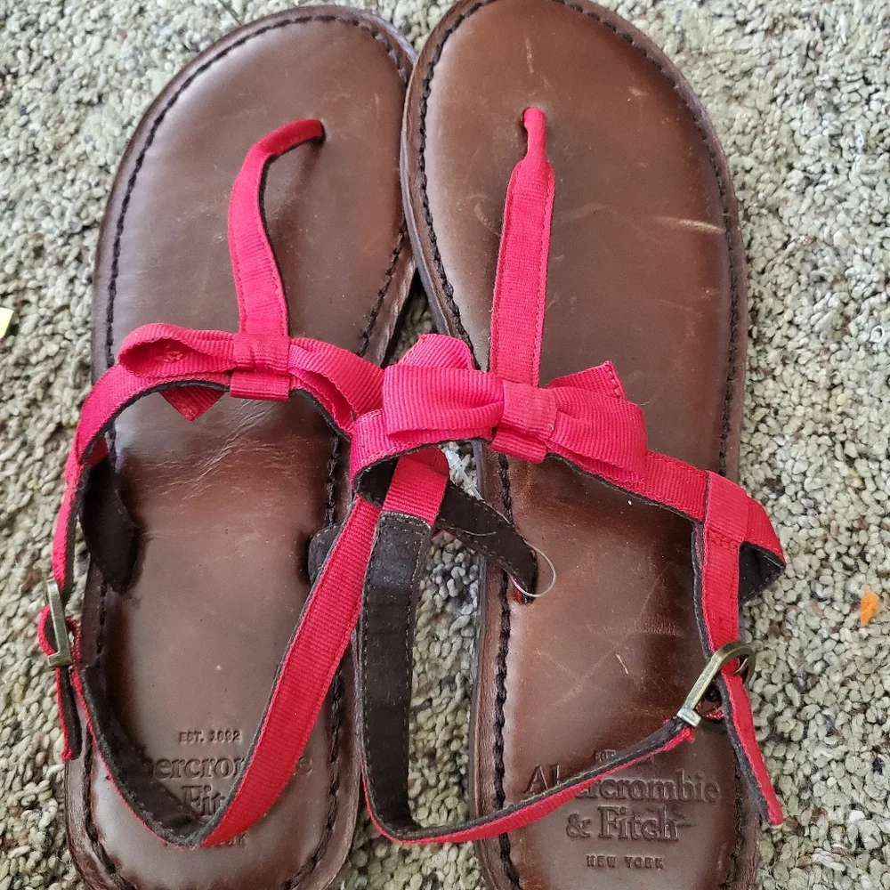 Sandals - Picture 8 of 8